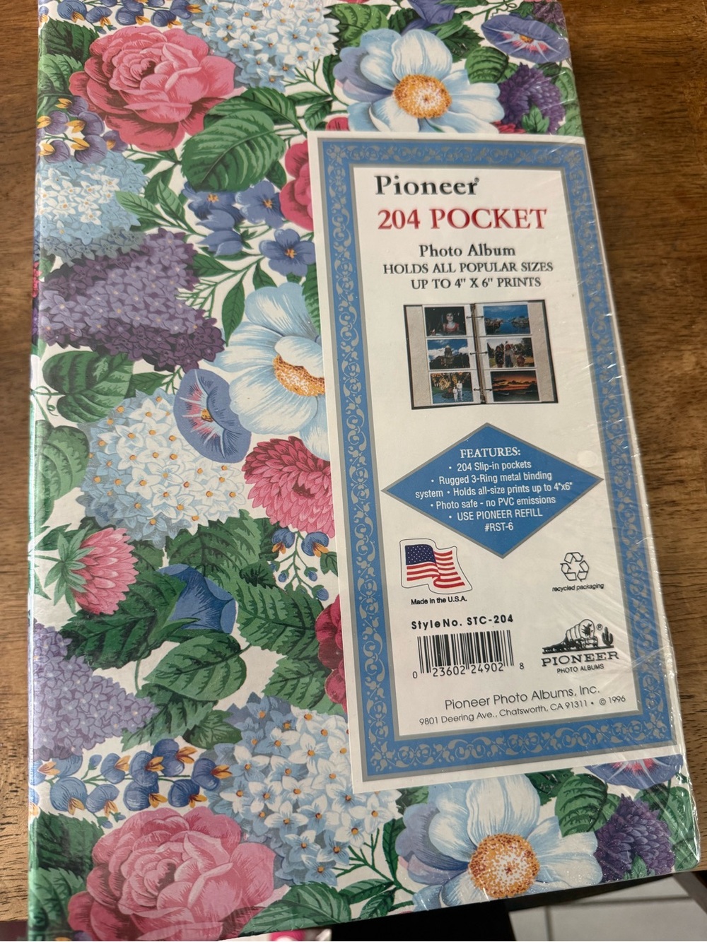 Pioneer 204 Pocket Photo Album - Flower Themed